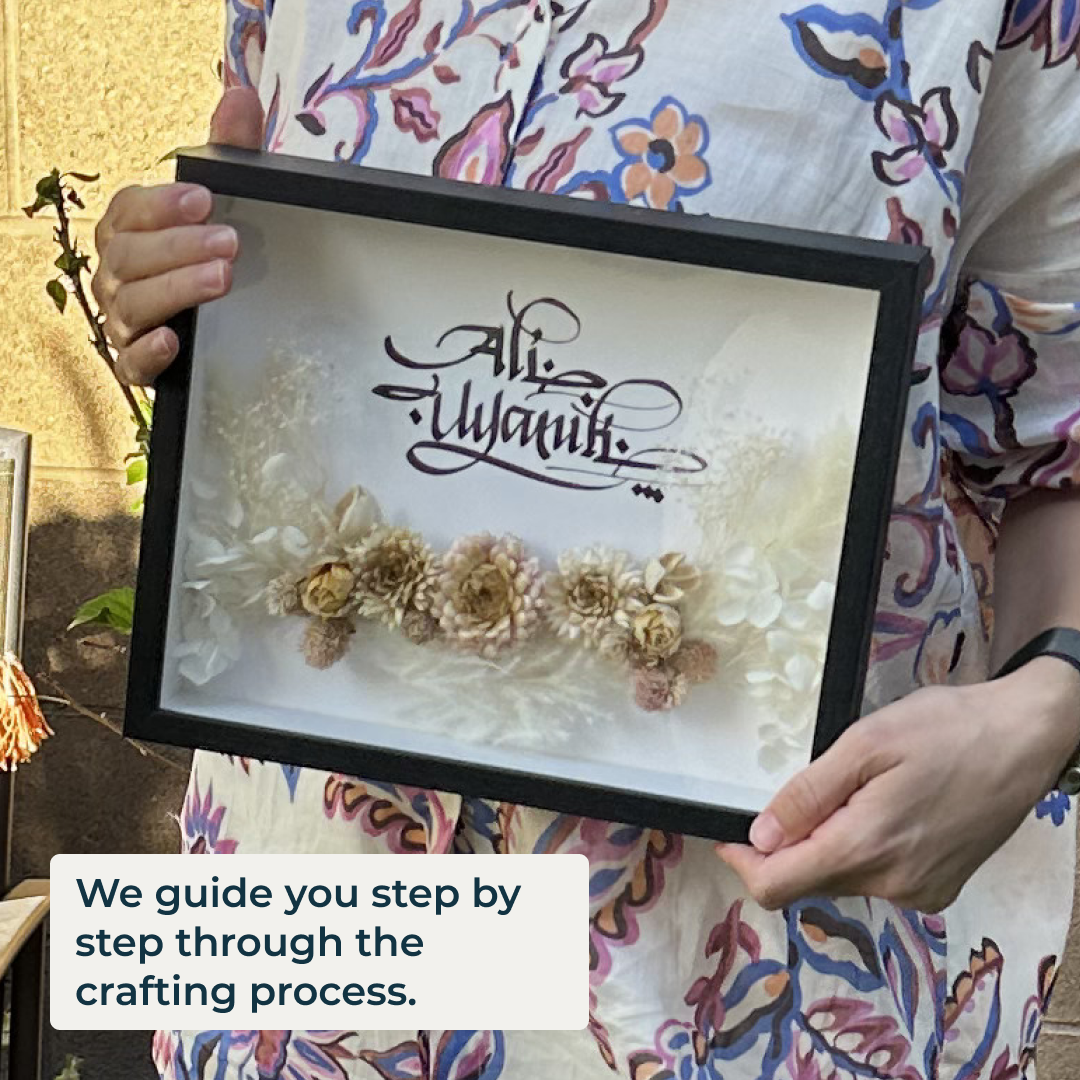 CUSTOM FLORAL FRAME WORKSHOP