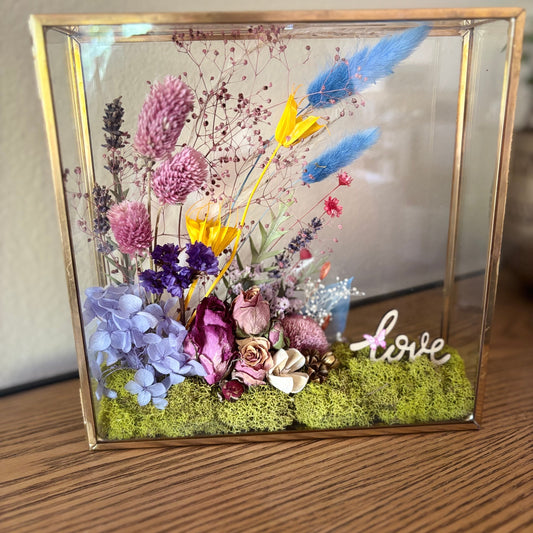 GLASS SHADOW BOX FLOWER ARRANGEMENT WORKSHOP