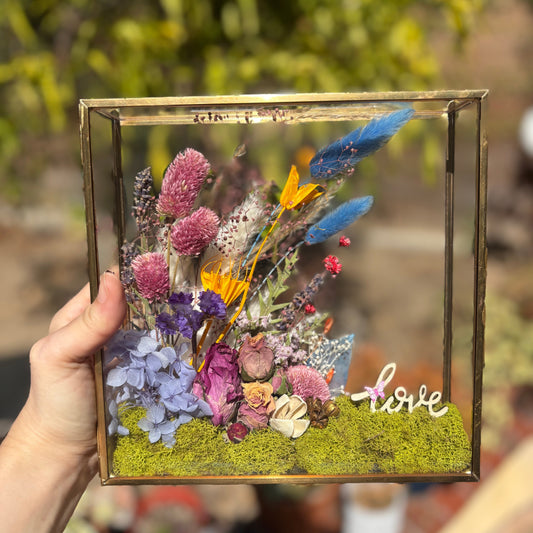 GLASS SHADOW BOX FLOWER ARRANGEMENT WORKSHOP