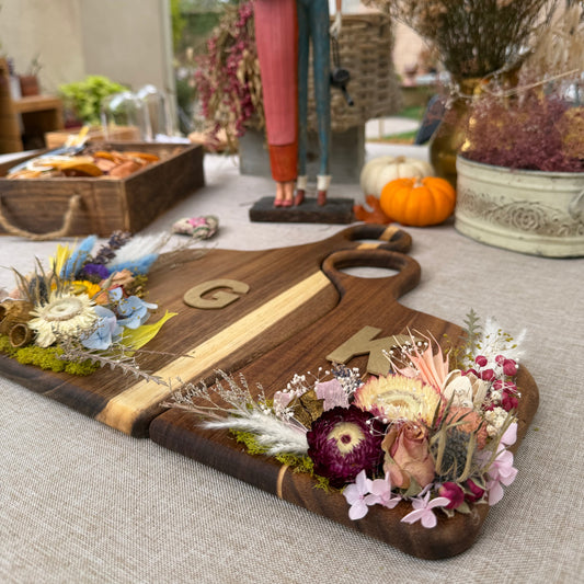 Lover’s Boards Flower Arrangement Workshop