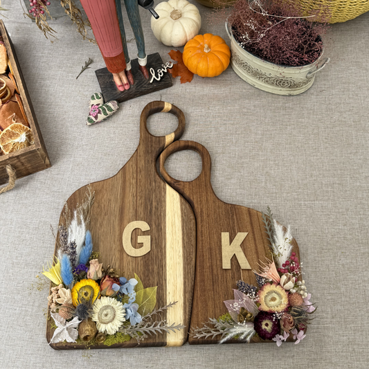 Lover’s Boards Flower Arrangement Workshop